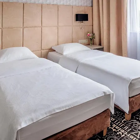 Citi Hotel's Warszawa-falenty Bed & Breakfast Raszyn
