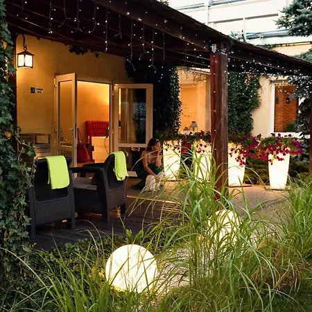 Bed & Breakfast Citi Hotel's Warszawa-falenty *