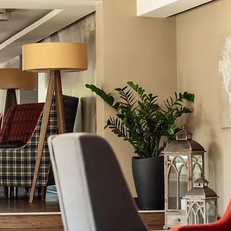 Citi Hotel's Warszawa-falenty ラシン