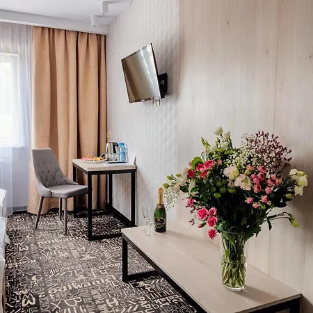 ベッド・アンド・ブレックファスト Citi Hotel's Warszawa-falenty