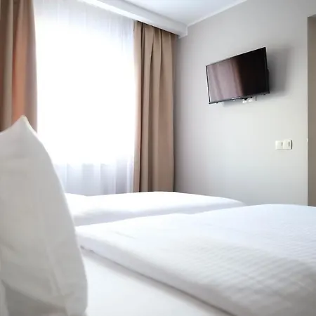 Citi Hotel's Warszawa-falenty 4*