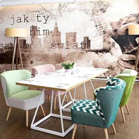 Citi Hotel's Warszawa-falenty ベッド・アンド・ブレックファスト 3*