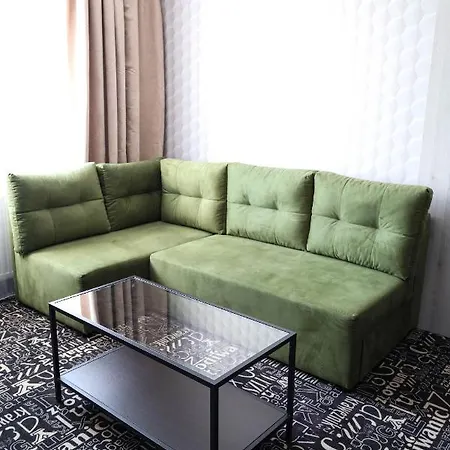 Bed & Breakfast Citi Hotel's Warszawa-falenty 4*